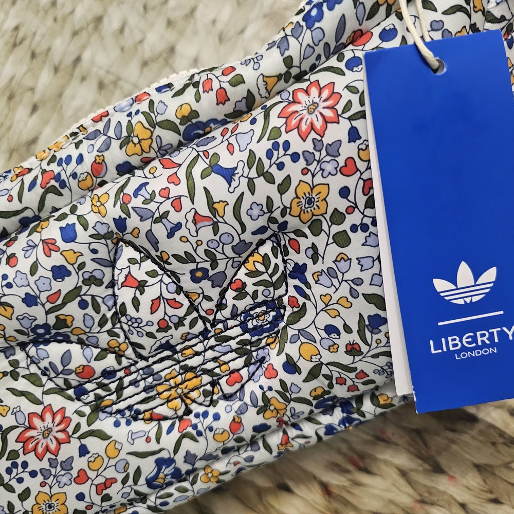 Adidas Originals Liberty Women's Shoulder Bag - Picture 3 of 8
